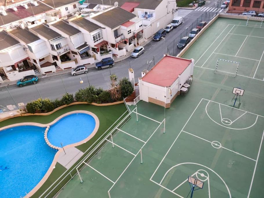 Apartament Flamingo Z Basenem Торевиеха Екстериор снимка